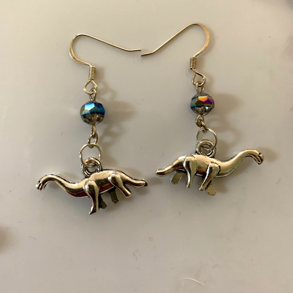 Bonita Joya Jewelry - Dinosaur earring